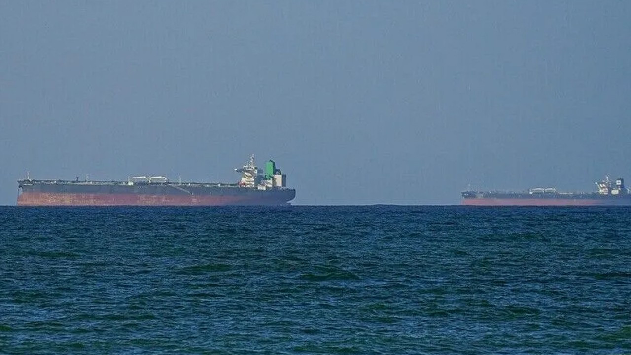 Husilerden deniz ablukası: 6 gemi durduruldu