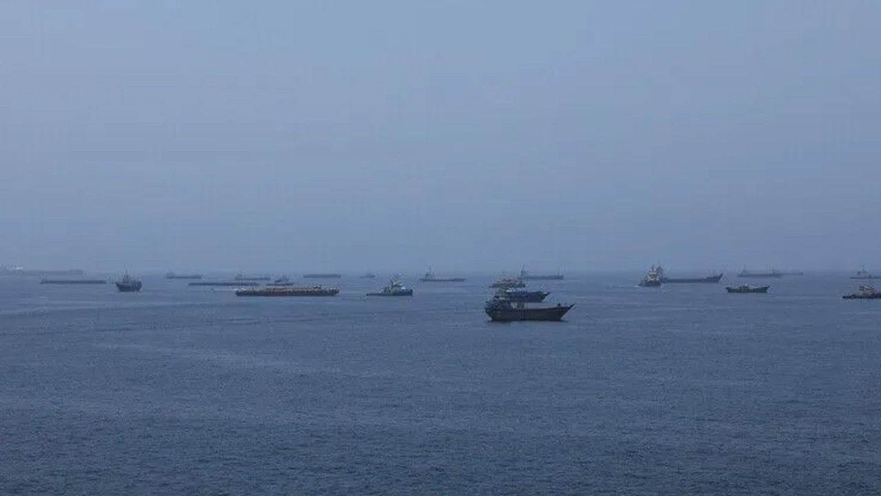 İran ordusu: ABD'nin deniz ablukası savaşı büyütür
