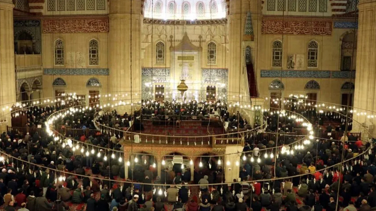 Mevlid Kandili ne zaman? Kandil tarihleri...