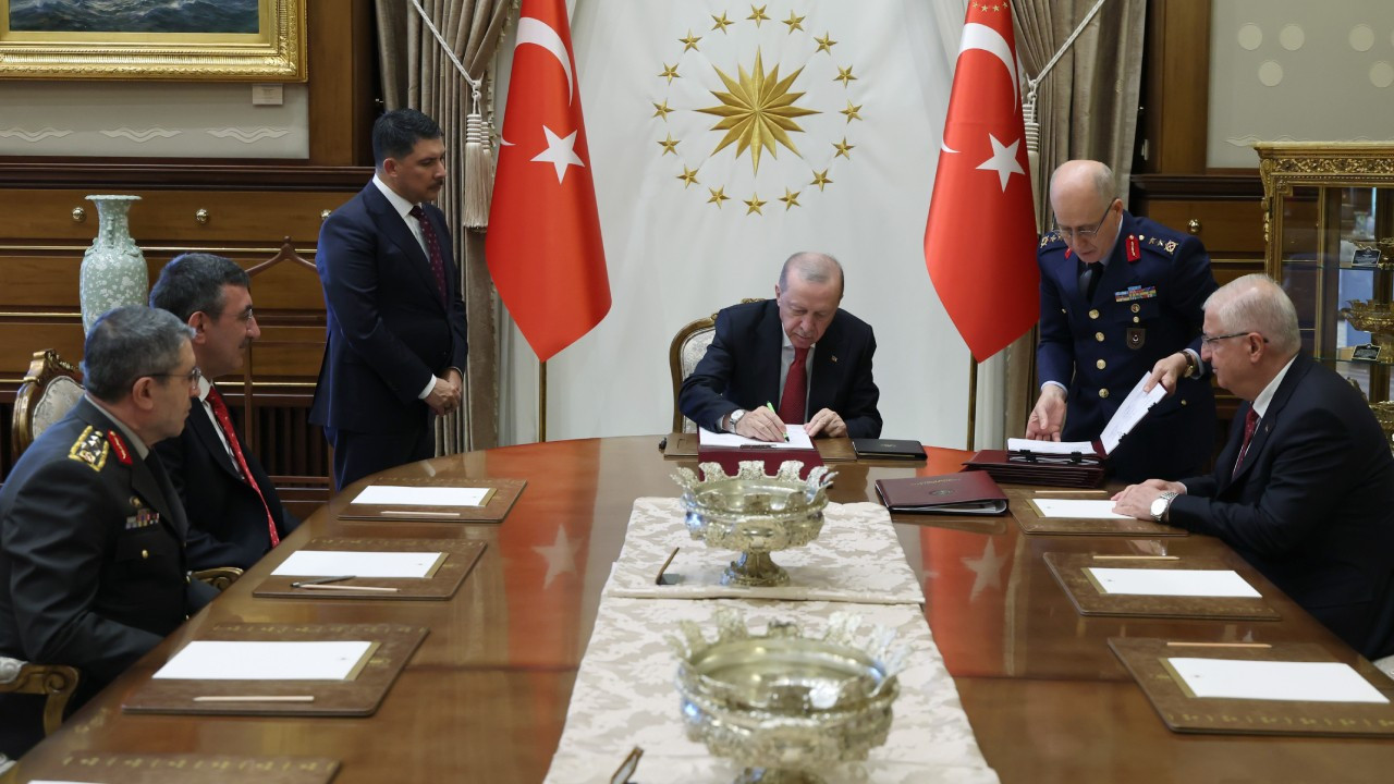 YAŞ kararları açıklandı: 25 general ve amiral terfi etti, Hava Kuvvetleri Komutanı değişti