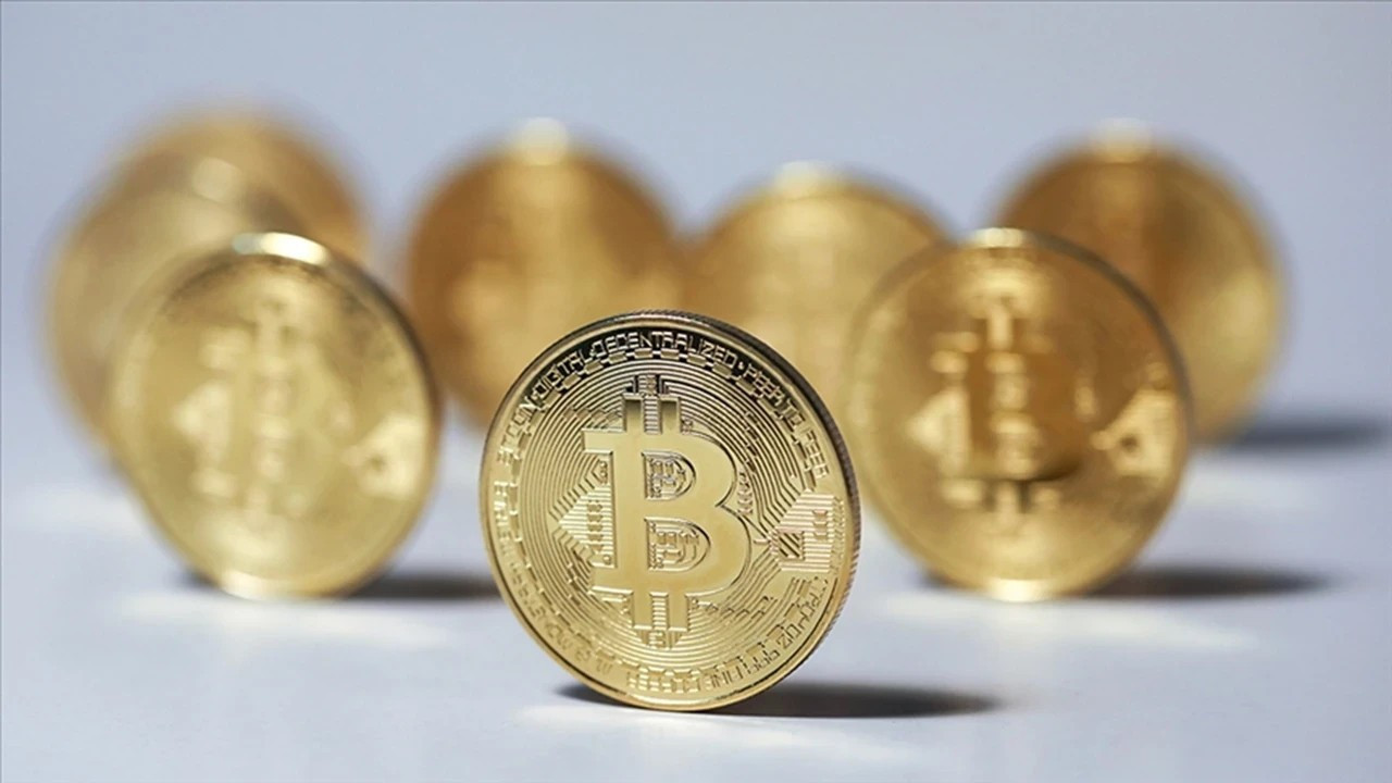 847 bin Bitcoin'i olan iş insanı: Ev almayın