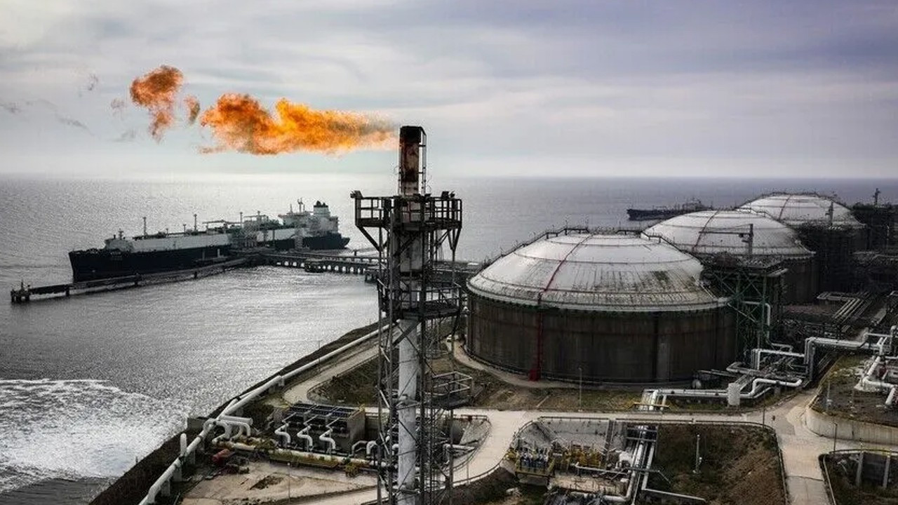 Hürmüz krizi Avrupa'yı vurdu: Doğal gaz fiyatları yüzde 8 yükseldi