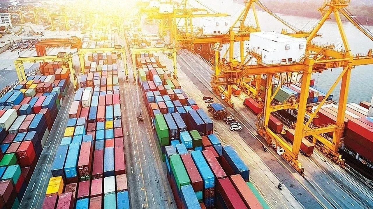 TÜİK verileri açıkladı: İhracat ve ithalatta çift haneli artış