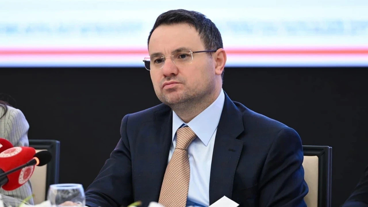 Bakan Gürlek'ten suç örgütleriyle mücadele mesajı: Kim olduğuna bakılmayacak