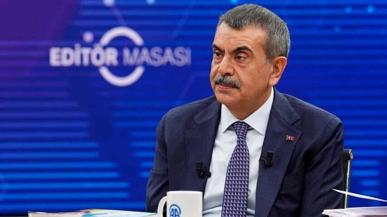 12 yıllık zorunlu eğitim kısalacak mı, kaç yıl olacak? Ara tatiller kalkıyor mu?