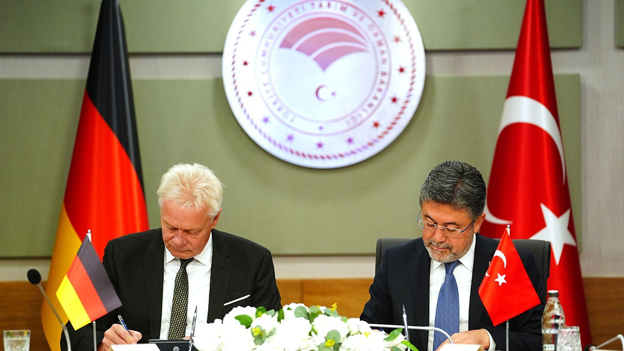 Bakan Yumaklı: Almanya ile tarım ticaretinde hedef 5 milyar dolar