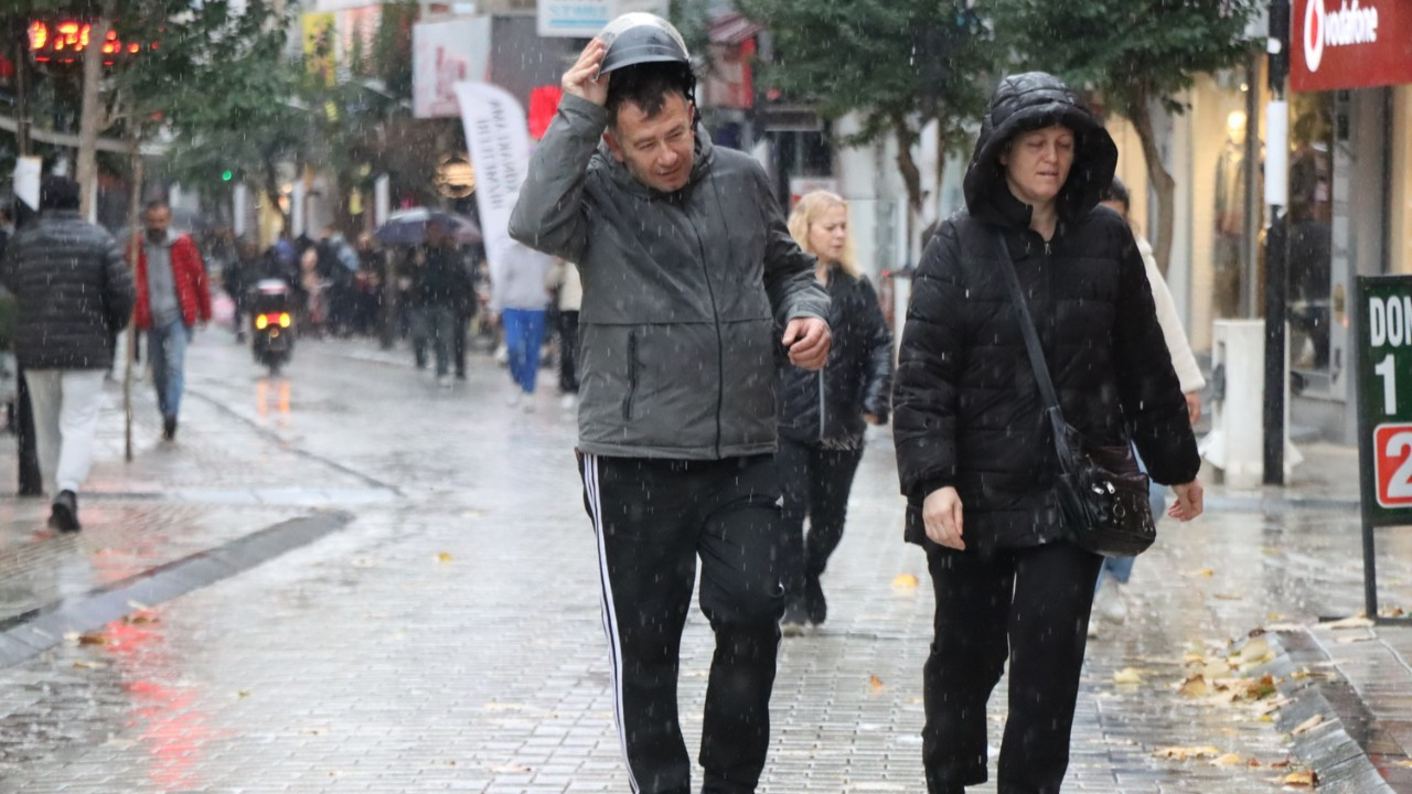 AKOM uyardı: 22 Eylül 2026'da İstanbul'a yoğun yağış