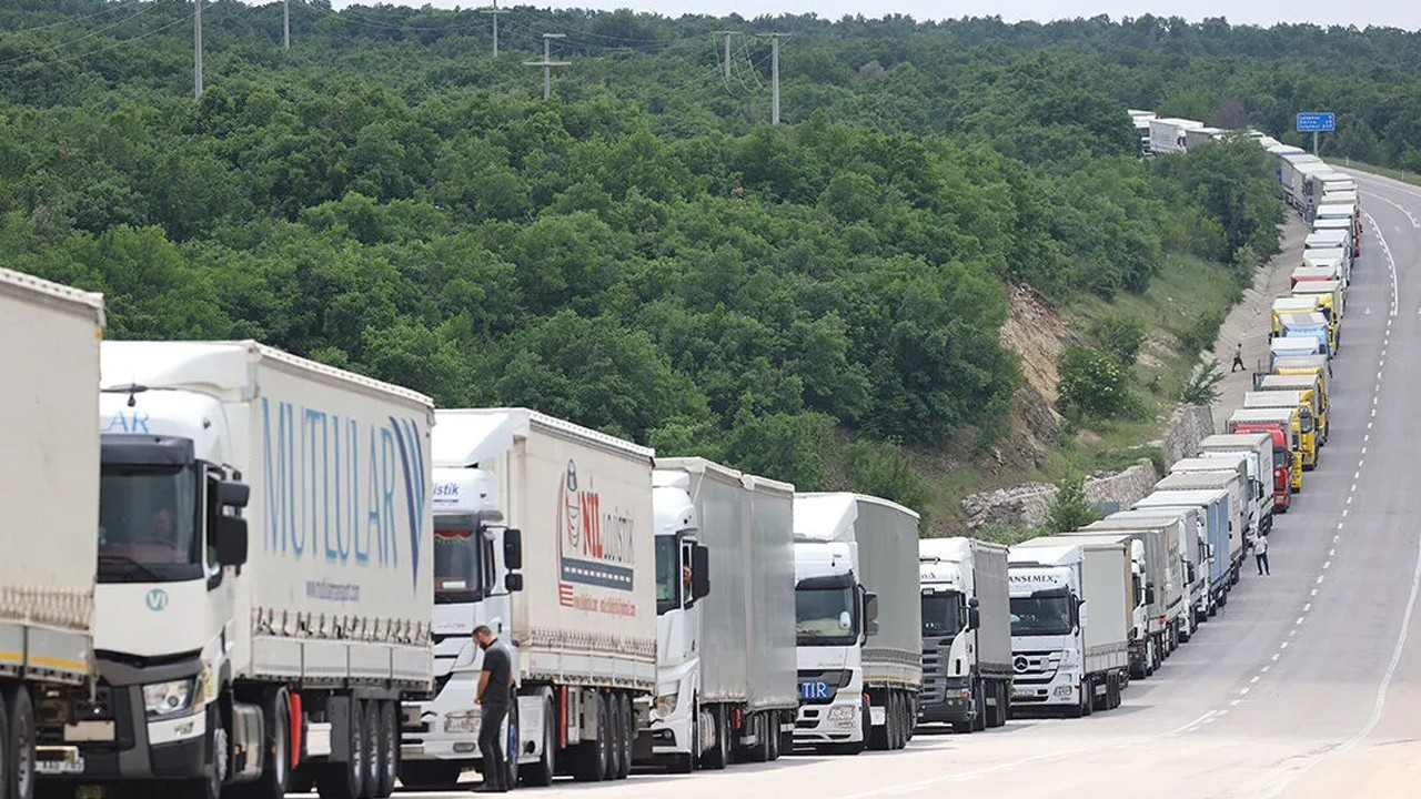 Kapitan Andreevo'da Tır Engeli: Ticaret Akışı Beklentilerin Yönettiremediği Bir Duruma Dönüştü