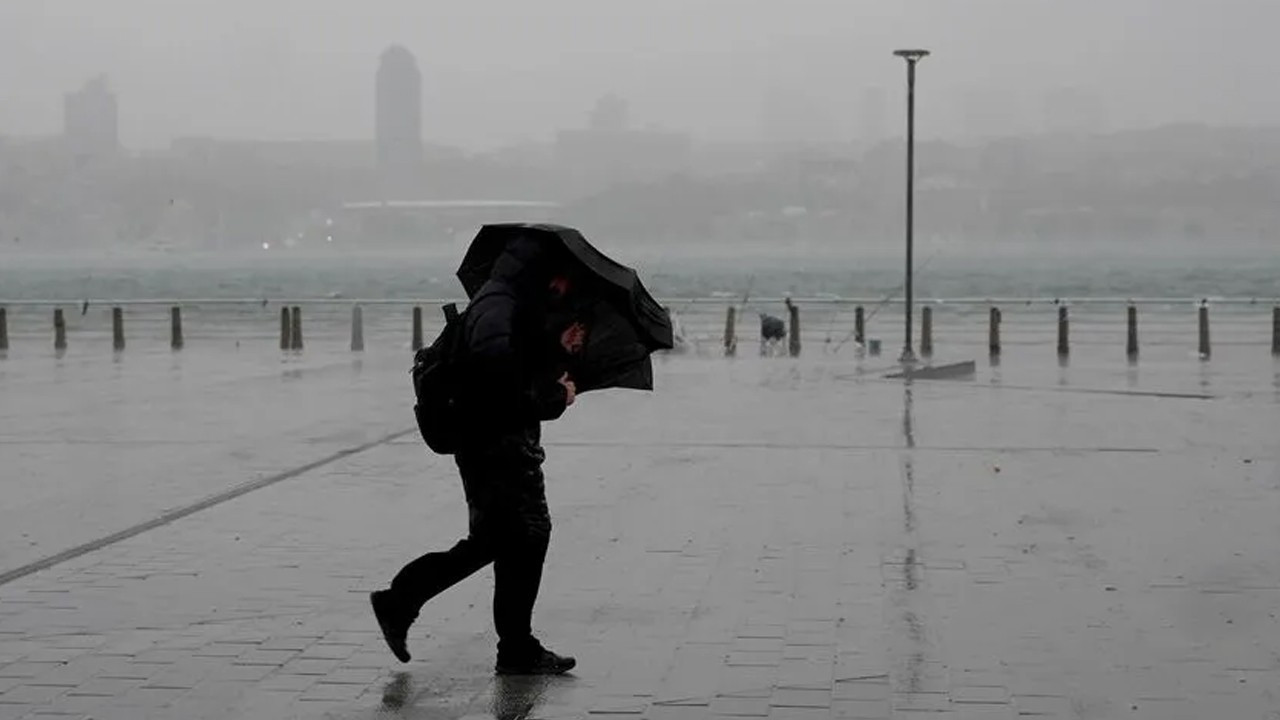 AKOM'dan İstanbul için kritik uyarı: Yağış ve fırtına bekleniyor