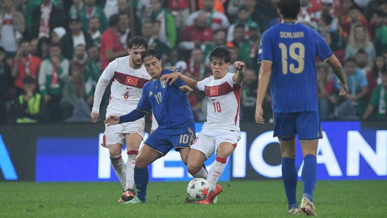 Türkiye, İtalya'ya 4-1 mağlup oldu