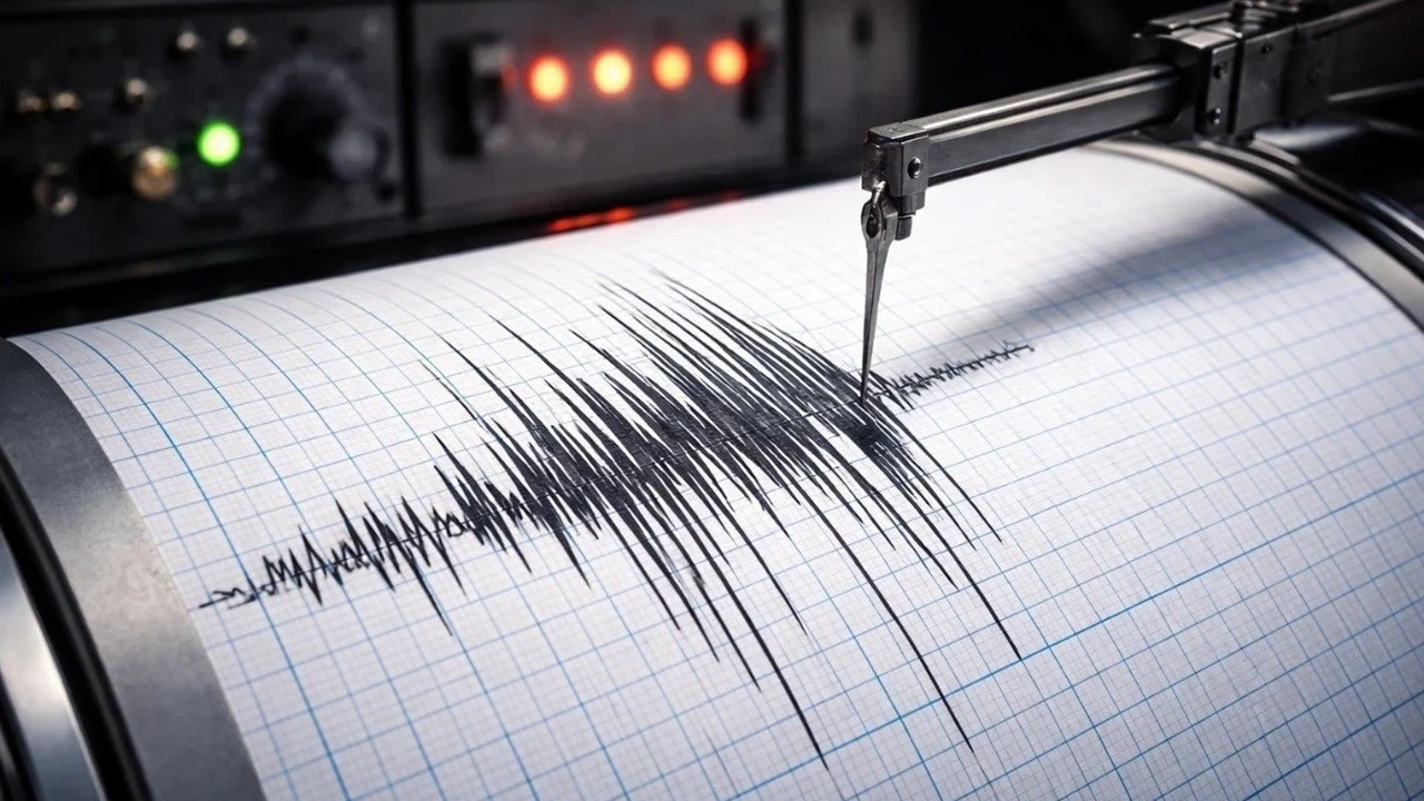 Panama'da 7,6 büyüklüğünde deprem meydana geldi