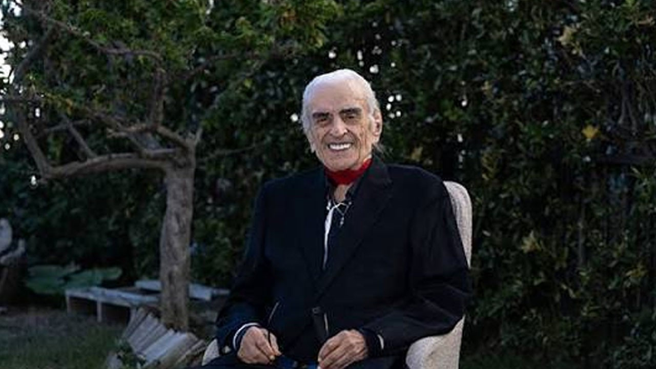 Türk pop müziğinin usta ismi Alpay Nazikioğlu 91 yaşında hayatını kaybetti