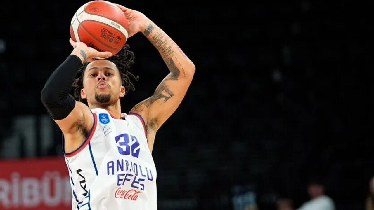 Anadolu Efes'in Çıkış Mücadelesi: Bayern ile Karşı Karşıya! EuroLeague'de Heyecan S Sport'ta