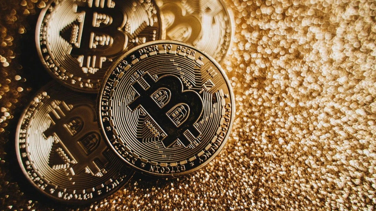 Bitcoin'de enflasyon baskısı: Fed'in faiz artırma ihtimali yeniden gündemde