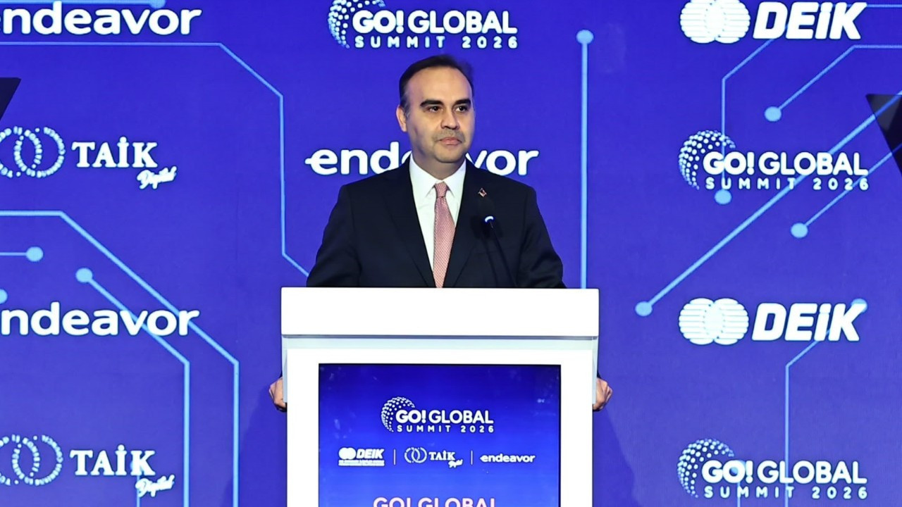 Türkiye'nin Dijital Dönüşüm Hedefi: 100 Milyar Dolarlık Bir Vizyon