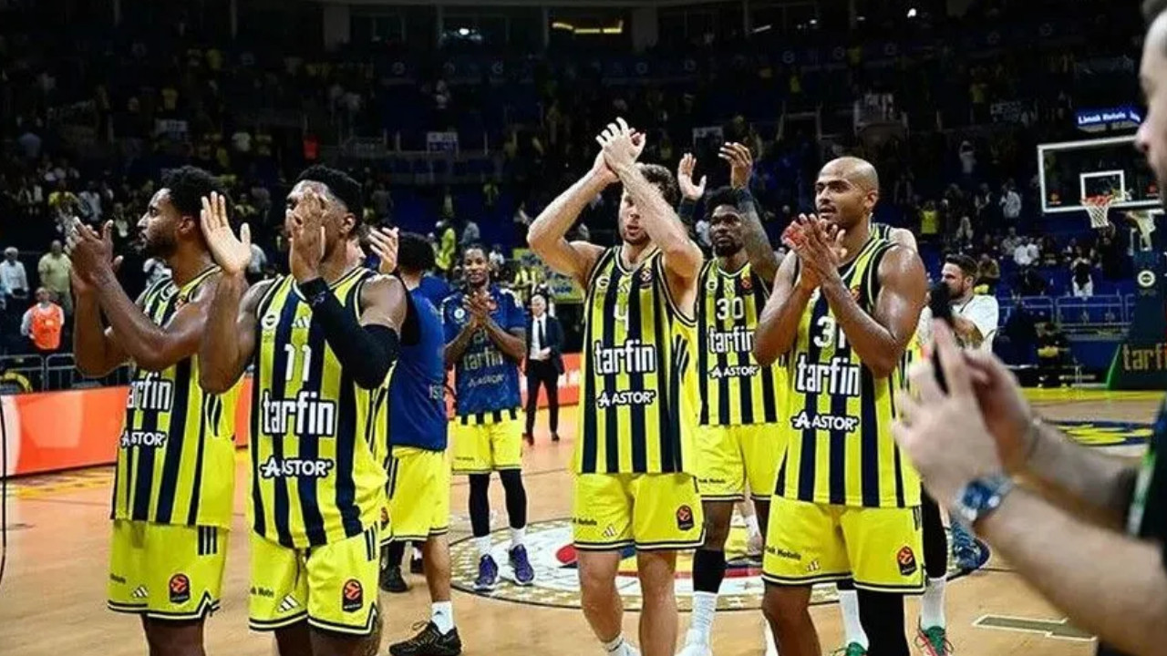 Atina'da Rekabet: Fenerbahçe, Olympiacos'a Karşı Zorlu Bir Mücadeleye Hazırlanıyor