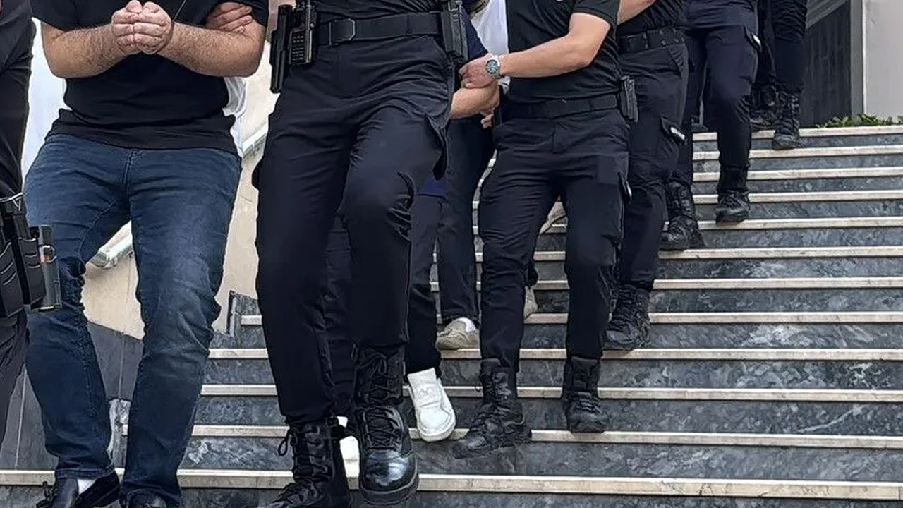 TOKİ soruşturmasında 5 ilde 8 gözaltı