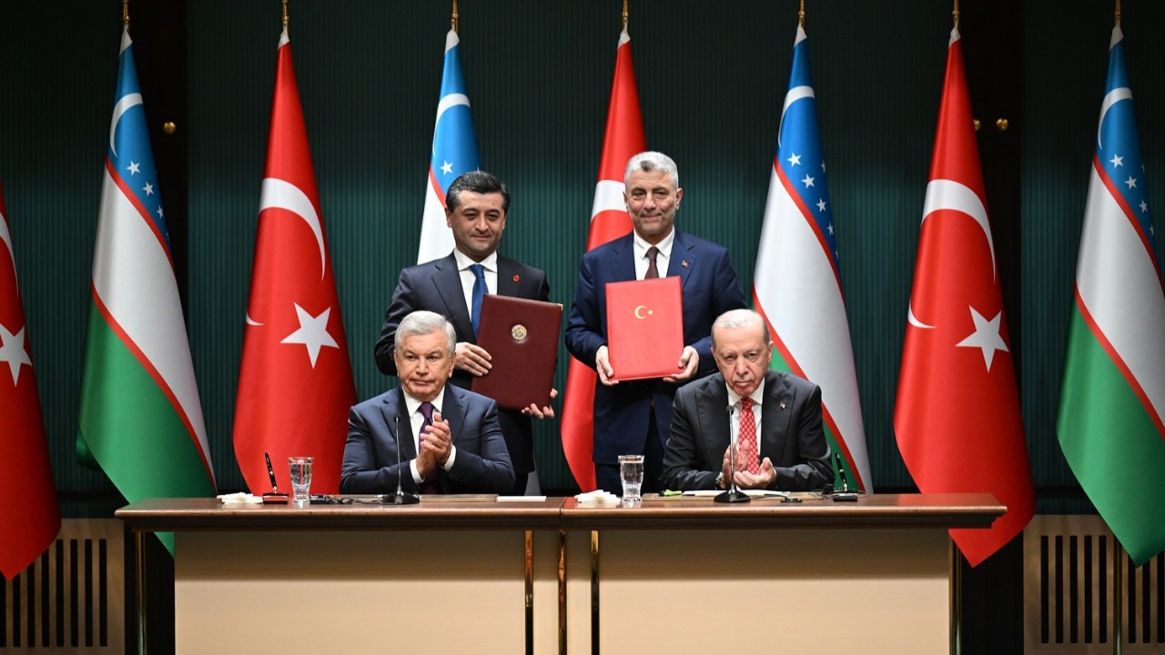 Türkiye ve Özbekistan, Ekonomik İlişkilerini Güçlendiren Anlaşmaları Onayladı