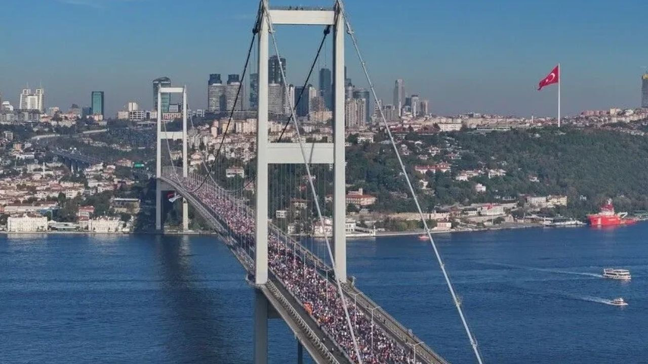İstanbul'da yarın yollar kapalı mı, hangi yollar kapalı? 15 Temmuz Şehitler Köprüsü kapalı mı olacak?