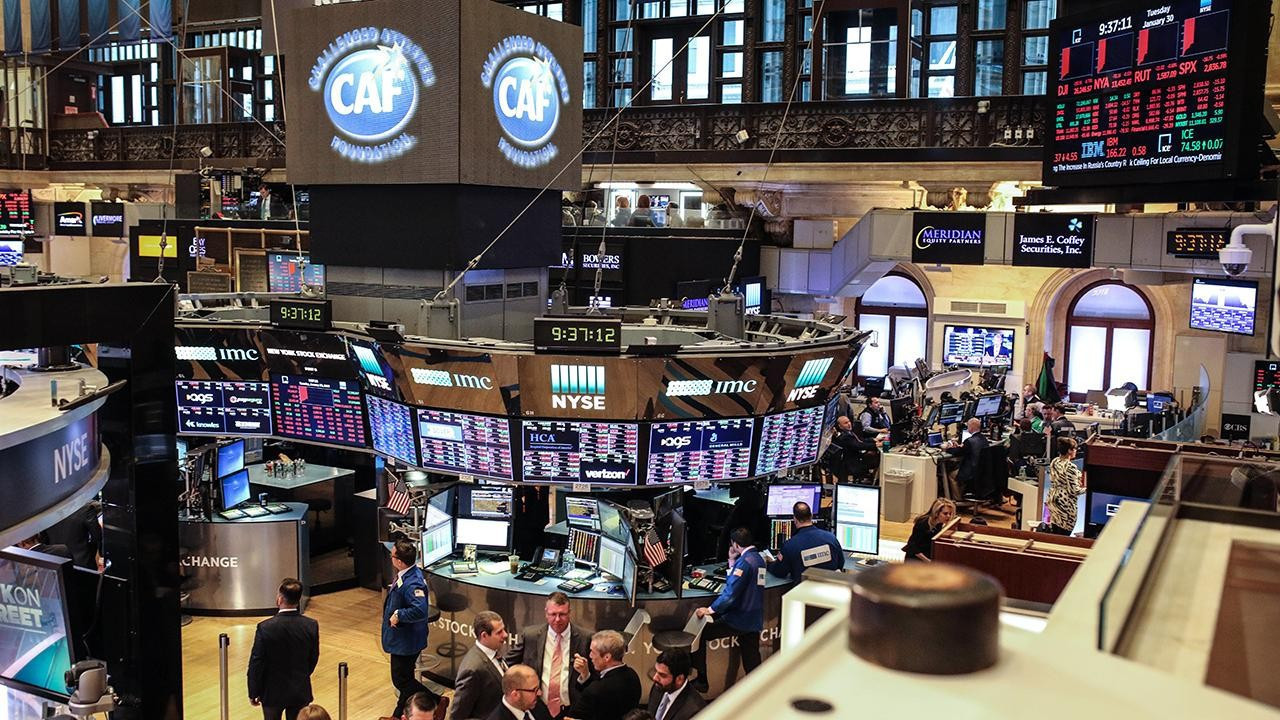 Wall Street'te teknoloji hisselerinde değer kaybı: Intel %29 düşüş yaşadı