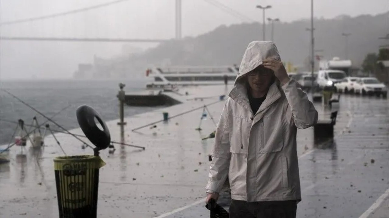 AKOM'dan İstanbul için sağanak uyarısı: Yağışlar günlerce sürecek