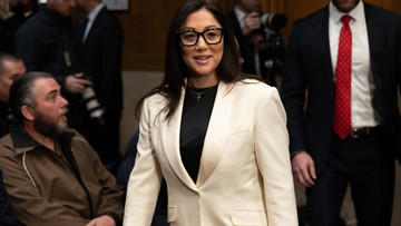 Trump'ın kabinesi çatırdıyor: Chavez-DeRemer görevinden ayrıldı