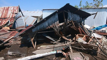 Endonezya'daki depremde can kaybı 75'e yükseldi