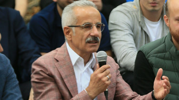 Bakan Uraloğlu: Stratejik projelerimizle bağları güçlendiriyoruz