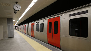 İstanbul'da metro, tramvay ve füniküler hatlarında sefer saatleri uzatıldı