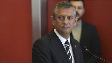 CHP Genel Başkanı Özel: Size acıya katlanmayı ama teslim olmamayı vadediyorum