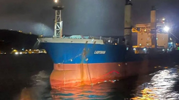 İstanbul Boğazı’nda demiri dolanan kargo gemisi, Büyükdere Liman'ına demirlendi