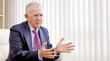 İZSİAD yeni Başkanı Alaattin Yüksel: 2026 da zor geçecek, rekabet gücümüz zayıf