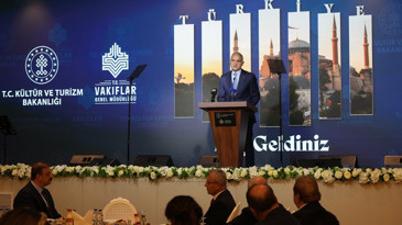 Bakan Ersoy: Vakıflar günde 100 bin vatandaşımıza iftar veriyor