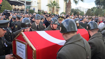 Şehit Pilot Binbaşı İbrahim Bolat son yolculuğuna uğurlandı