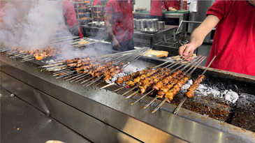 Adana’da karnaval bereketi: Kebapçılar doldu taştı