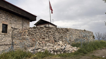 Zile Kalesi’nde korkutan çökme: Şiddetli yağışlar tarihi surları vurdu