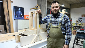 “Yapılamaz” denileni yaptı: Gümüşhane’den dünyaya yün kabartma makinesi (keşfet)