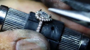 40 yıllık mücevher markası iflasın eşiğinde