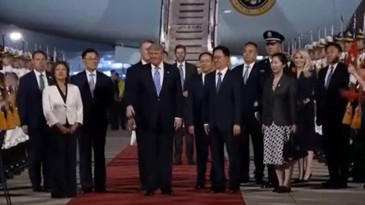 Trump, Pekin'de resmi törenle karşılandı