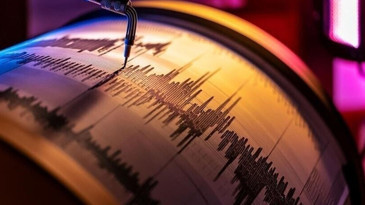 Peru'da 5,9 büyüklüğünde deprem meydana geldi