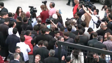 CHP Genel Merkezi’nde icra hareketliliği! Karar tebliği için geldiler