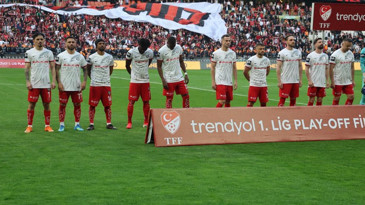 Son dakika: Süper Lig'e yükselen son takım Çorum FK oldu