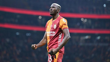 Hocası açıkladı: Victor Osimhen Galatasaray'dan ayrılabilir