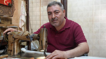 12 metrekarelik atölyeden dünyaya ihracat: Gaziantepli usta mesleğini yaşatıyor