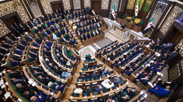 Suriye'de tarihi oturum: Yeni halk parlamentosu ilk kez toplandı