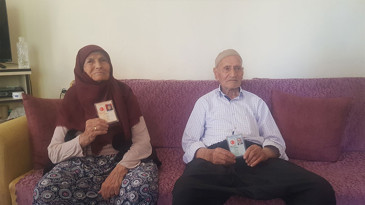 103 ve 100 yaşındaki çiftten uzun yaşamın sırrı: Her gün tükettikleri 3 besin