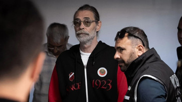 Erdal Beşikçioğlu görevinden uzaklaştırıldı