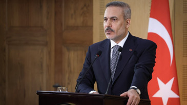 Bakan Fidan ile İranlı mevkidaşı Erakçi'den kritik görüşme