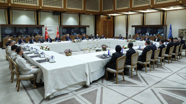 Cumhurbaşkanı Erdoğan, Süper Lig'in yeni ekiplerini kabul etti