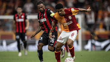Galatasaray sezona puan kaybıyla başladı